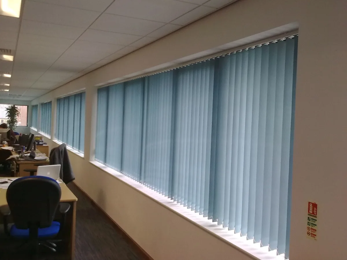 Cortinas, Persianas e Toldos